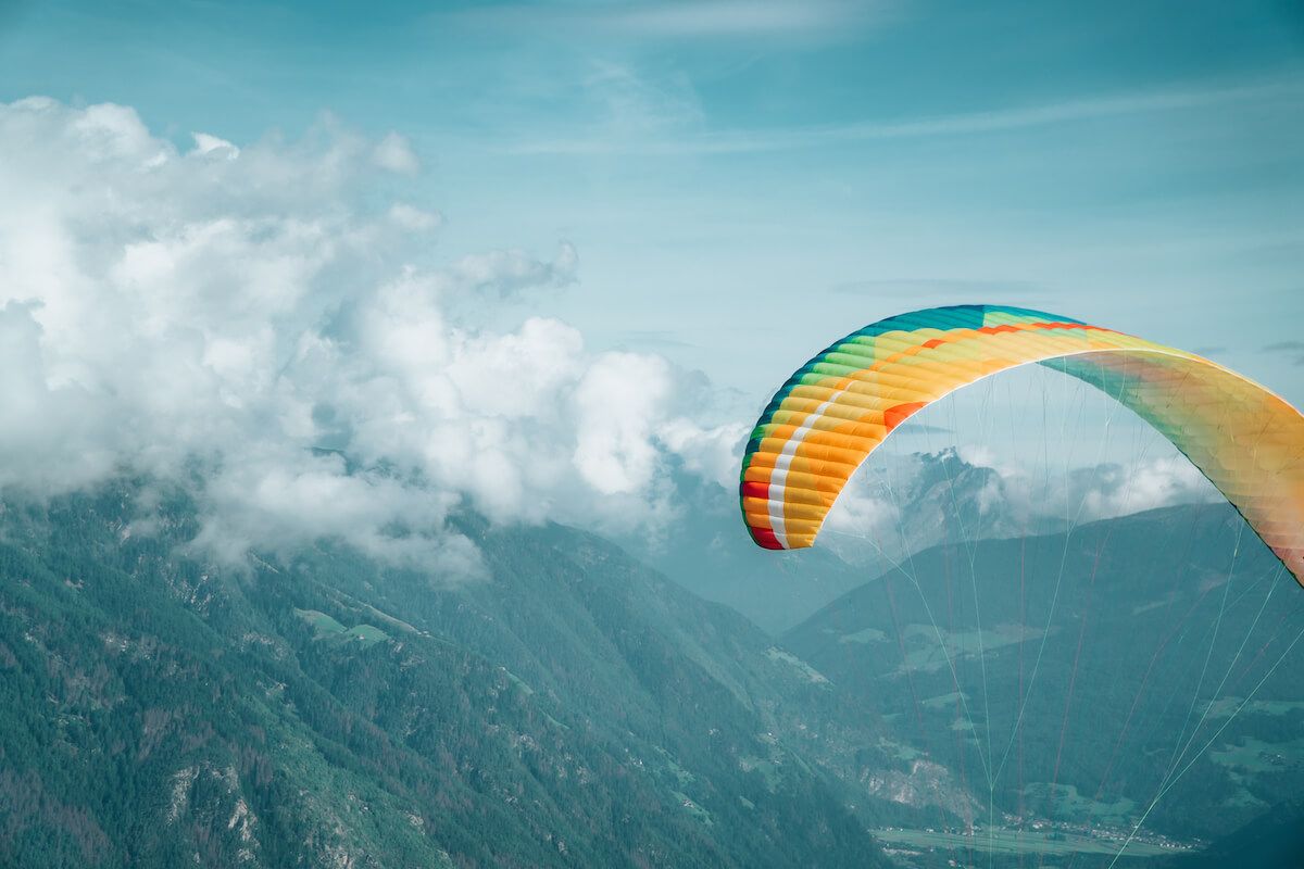 Kronfly Tandem-Gleitschirmflüge im Pustertal, Südtirol