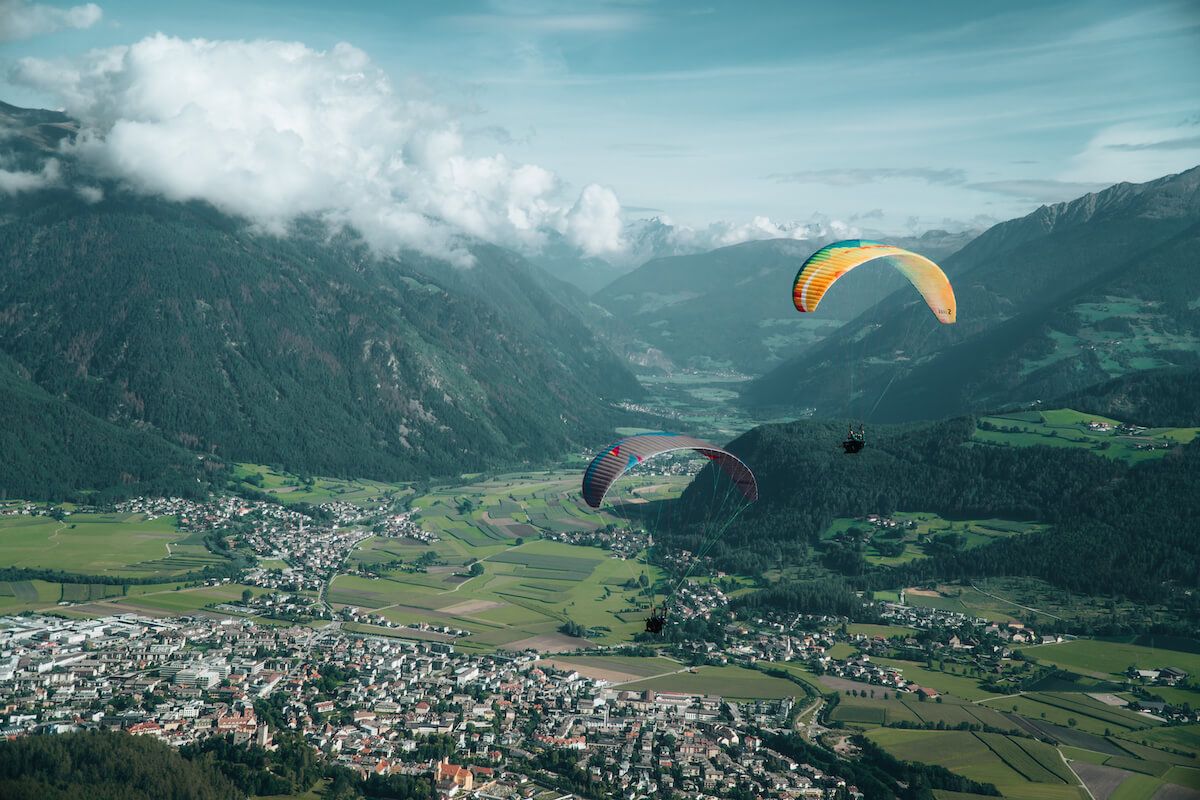 Kronfly Tandem-Gleitschirmflüge im Pustertal, Südtirol